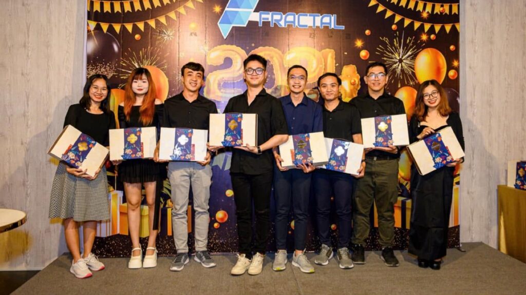 Fractal YEP 2024 – Một Năm Kiên Cường, Tri Ân Và Khởi Đầu Mới